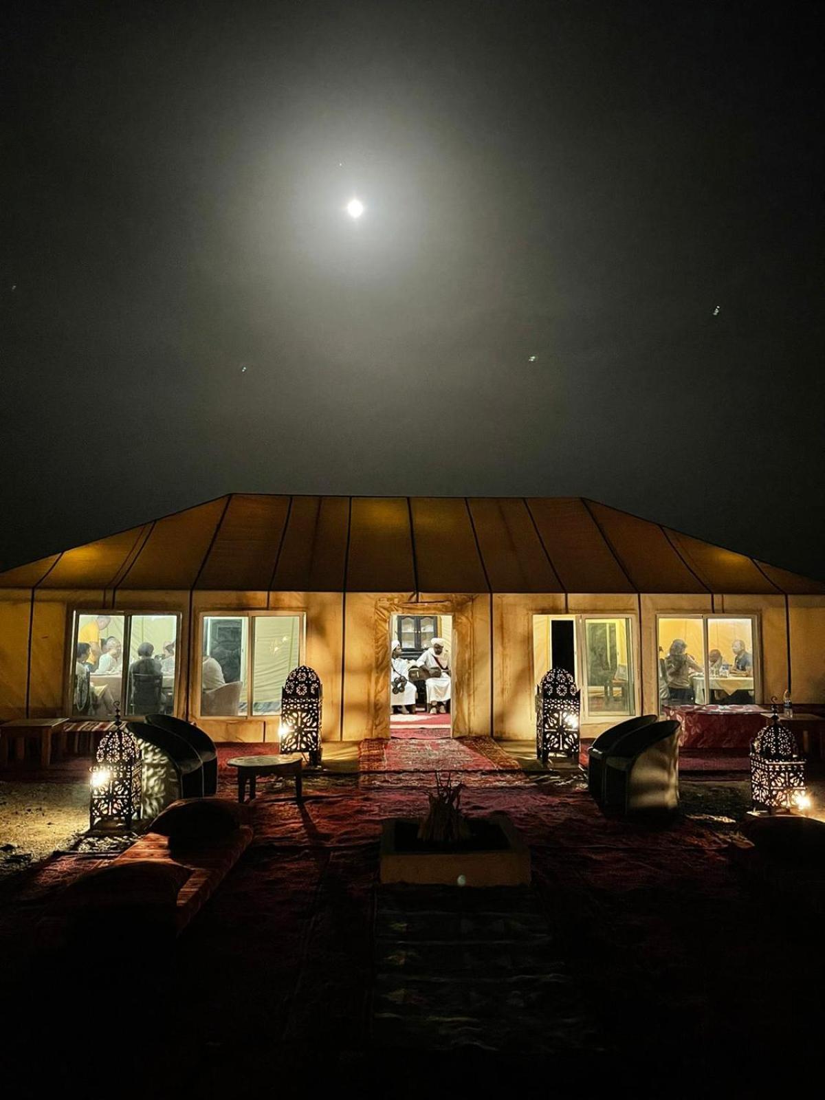 梅尔祖卡 Starlit Camp酒店 外观 照片